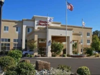 Hampton Inn & Suites Red Bluff 3*