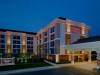Hampton Inn San Diego - Kearny Mesa 2*