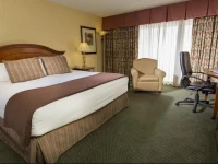 Red Lion Hotel Yakima Center 3*