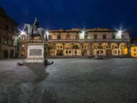 Loggiato dei Serviti 3*