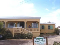 Lloyds Guest House 