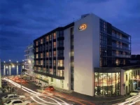 Avenida 4*