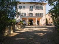 Villa la Grotta 4*