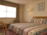 Westview Hotel 2*