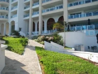 The Cliff at Cupecoy 4*