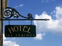 Hotel Les Charmes 3*