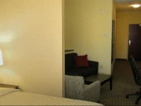 Comfort Suites Wilson 3*