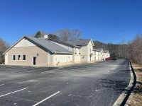 Holiday Inn Express Dillard 2*