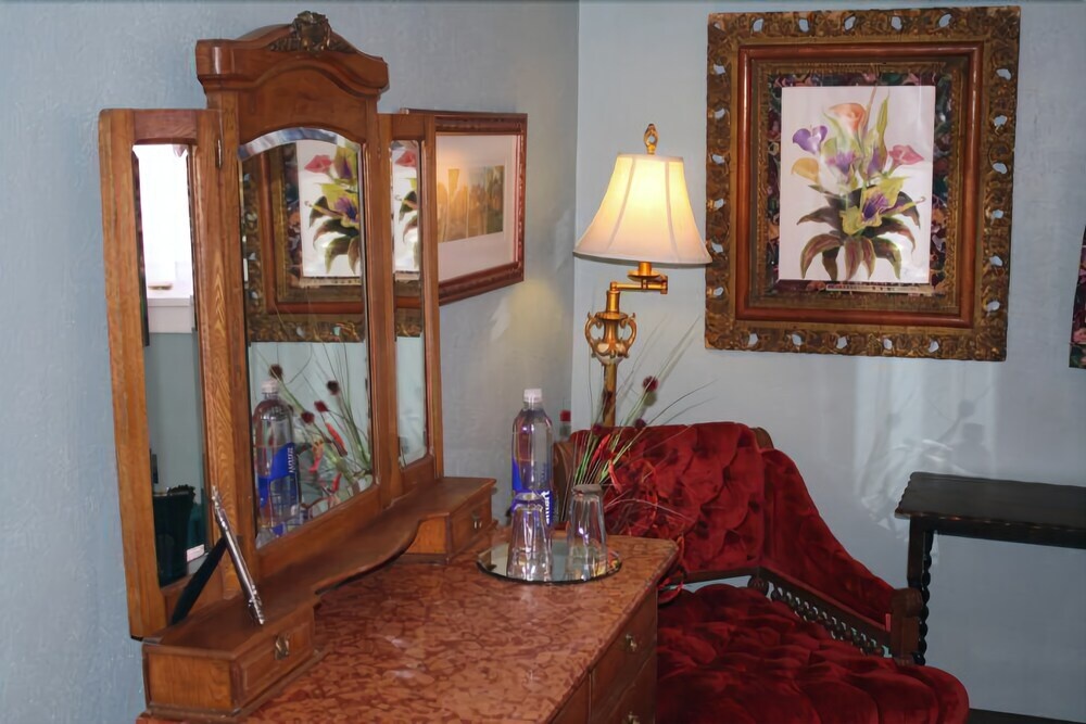 La Veta Inn 2*