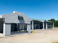 Americas Best Inn Brinkley 2*