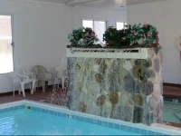Waterfront Inn Mackinaw City 2*