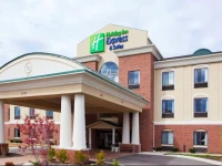 Holiday Inn Express Hotel & Suites Howell 2*