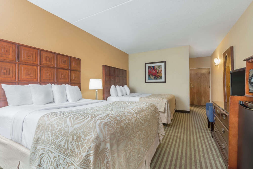 Days Inn Montrose 3*