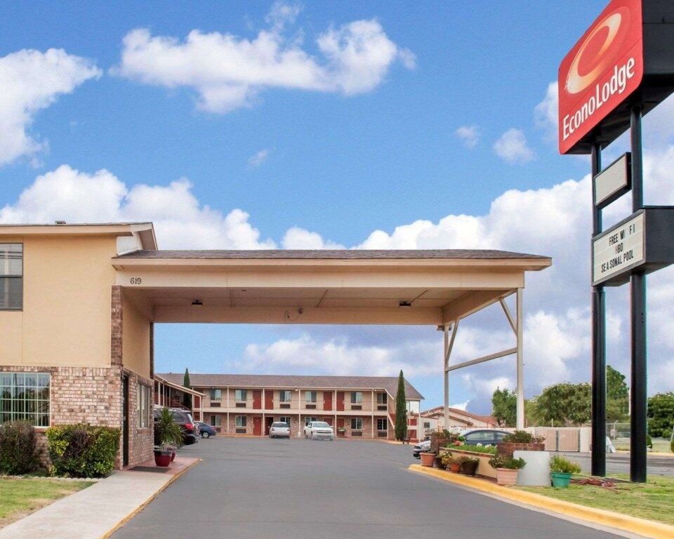 Econo Lodge Hobbs 2*