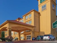 La Quinta Inn & Suites Woodlands Northwest 3*