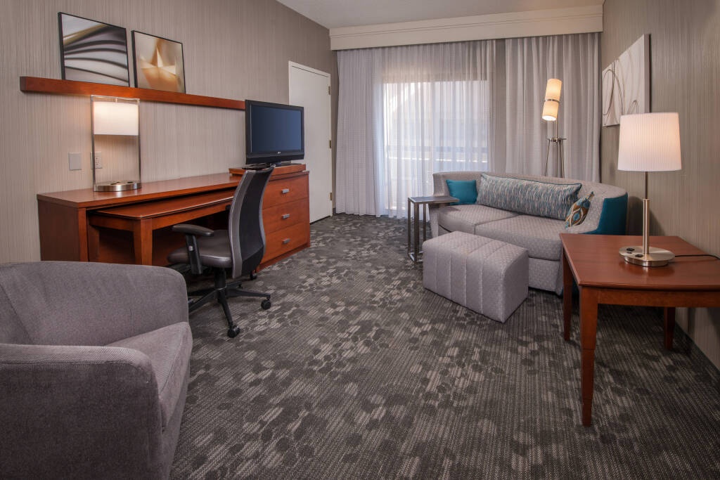 Courtyard by Marriott Washington Dulles Airport Chantilly 3*