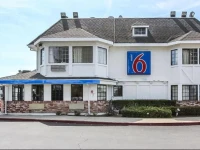 Motel 6 Fremont North 2*