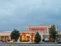 Hampton Inn Montrose 4*