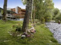 Aspenalt Lodge 2*