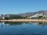 Avi Resort & Casino 3*