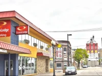 Econo Lodge Manitowoc 2*