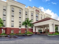 Hampton Inn & Suites Fort Myers Estero 2*