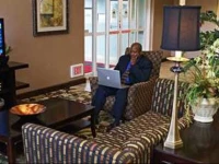 Hampton Inn & Suites Alexandria 2*
