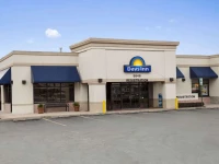Days Inn Frederick 3*