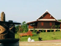 Nam Ou Riverside 4*