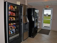 Paola Inn and Suites 2*