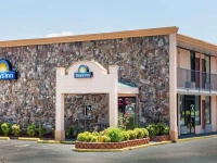 Days Inn Martin 2*