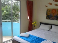3 Bees Guesthouse 2*