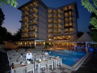Grand Okan Hotel 4*