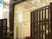Yellow House Saigon 1*