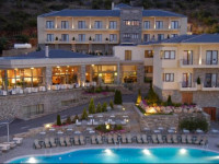 Limneon Golden Resort