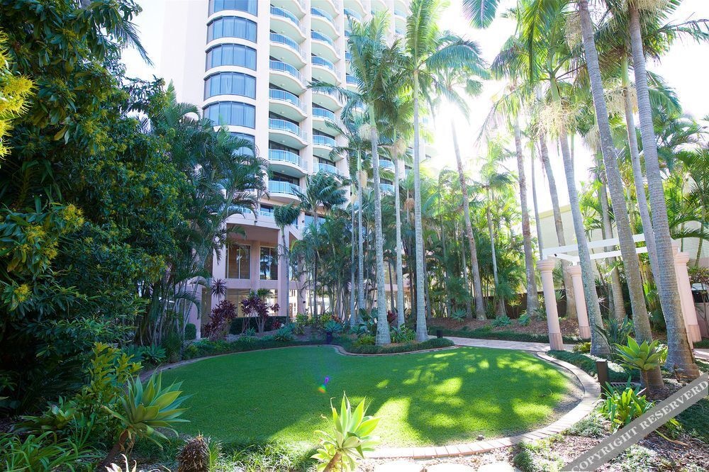 Crowne Plaza Gold Tower Surfers Paradise 4*