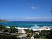 Carina Bay Beach Resort