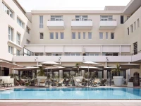 Novotel Avignon Centre 4*