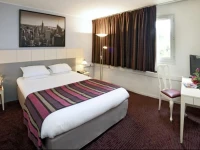 Qualys Hotel Golf Paris Est 4*