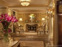 The Waldorf Towers 4*