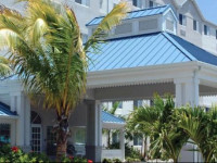 Comfort Suites Seven Mile Beach and Resort