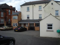 Earle House Serviced Apartments 3*