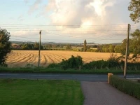 Little Longfields 4*