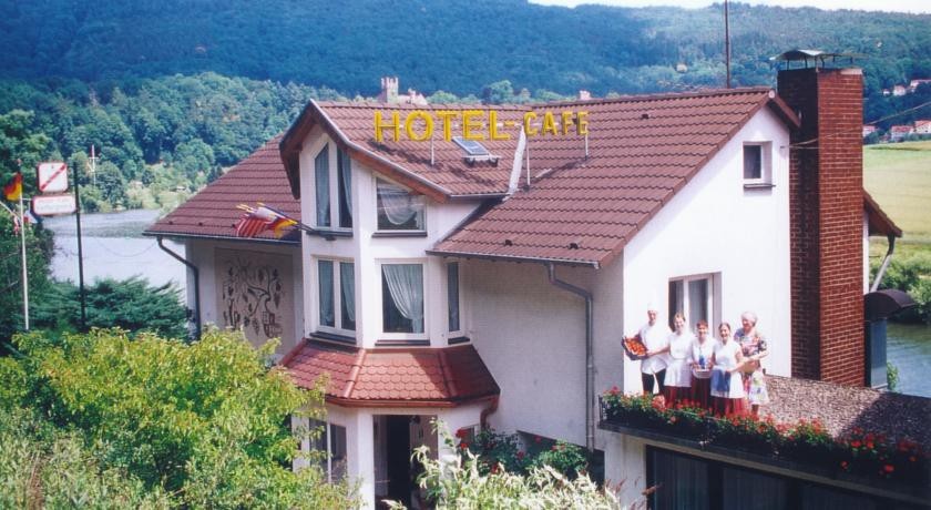 Vierburgeneck 3*