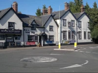Rose and Crown Hotel 1*