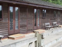 Linford Stables 3*