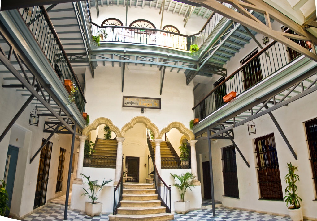 Apartamentos Larga 70 