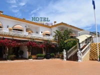 La Cueva Park 4*