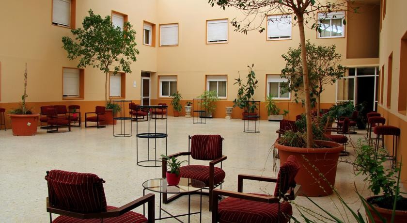 AHC hoteles 3*