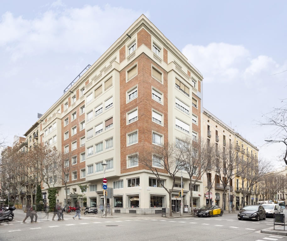 Acta Splendid 3*
